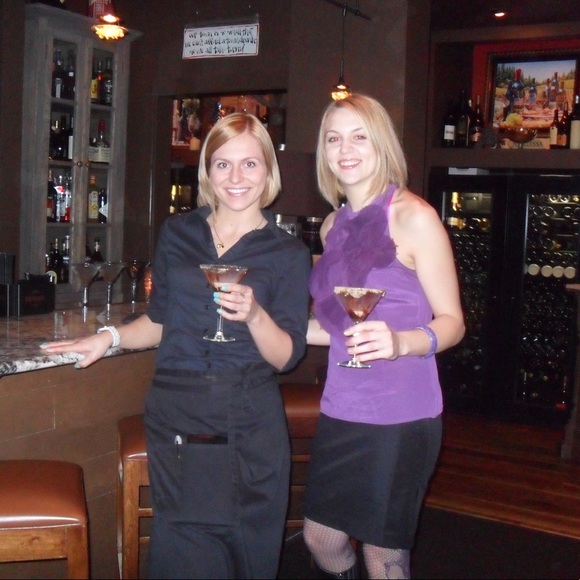 Used bebe Silk Sleeveless Blouse Size Medium - Picture 11 of 11